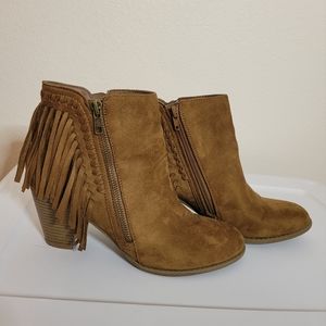 Indigo Rd Brown Suede Fringe Boots